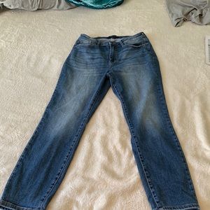 Judy Blue Jeans. Boyfriend Fit. Size 11/30